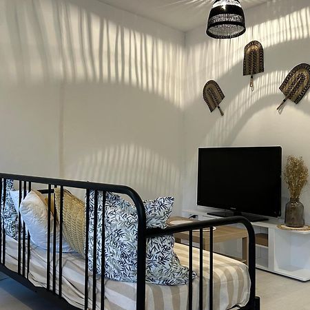 Spacieux T2 Climatise - Pres Du Centre Ville ナルボンヌ エクステリア 写真